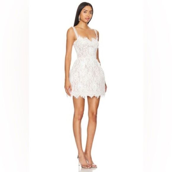 Bronx and Banco White Lace Wedding Dress - Picture 7 of 16